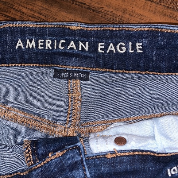 AE Jean Shorts - Picture 3 of 4